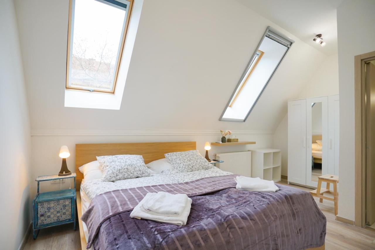 Koffer Apartman Eger Exteriör bild